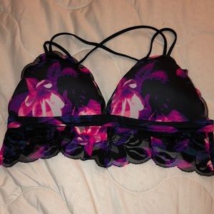 💥 Pink Victoria’s Secret bralette